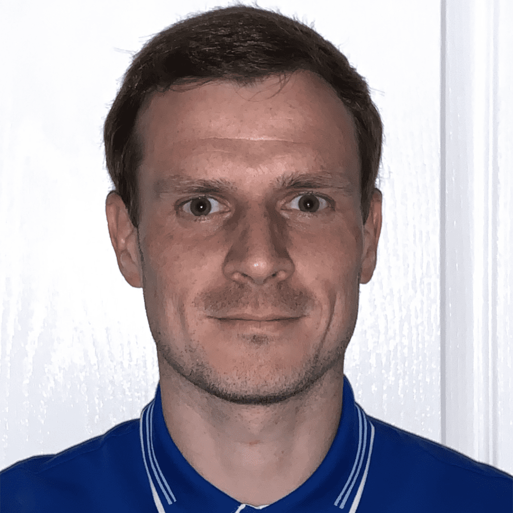 Headshot of Dr Craig Keenan