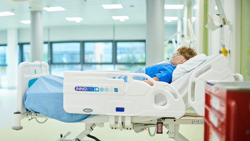 A mannequin in a hospital bed at the Clinical Skills and Simulation Centre ward.